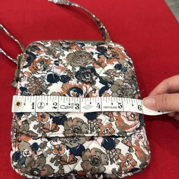 Vera Bradley green and Brown Crossbody Bag with Adjustable Strap - Picture 2 of 7